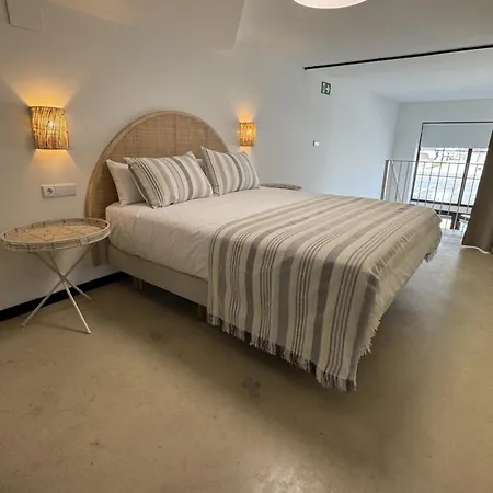 El Puerto Apartment