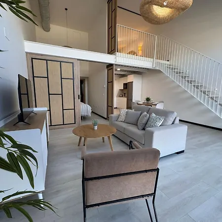 El Puerto Apartment