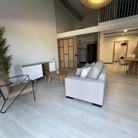 El Puerto Apartment